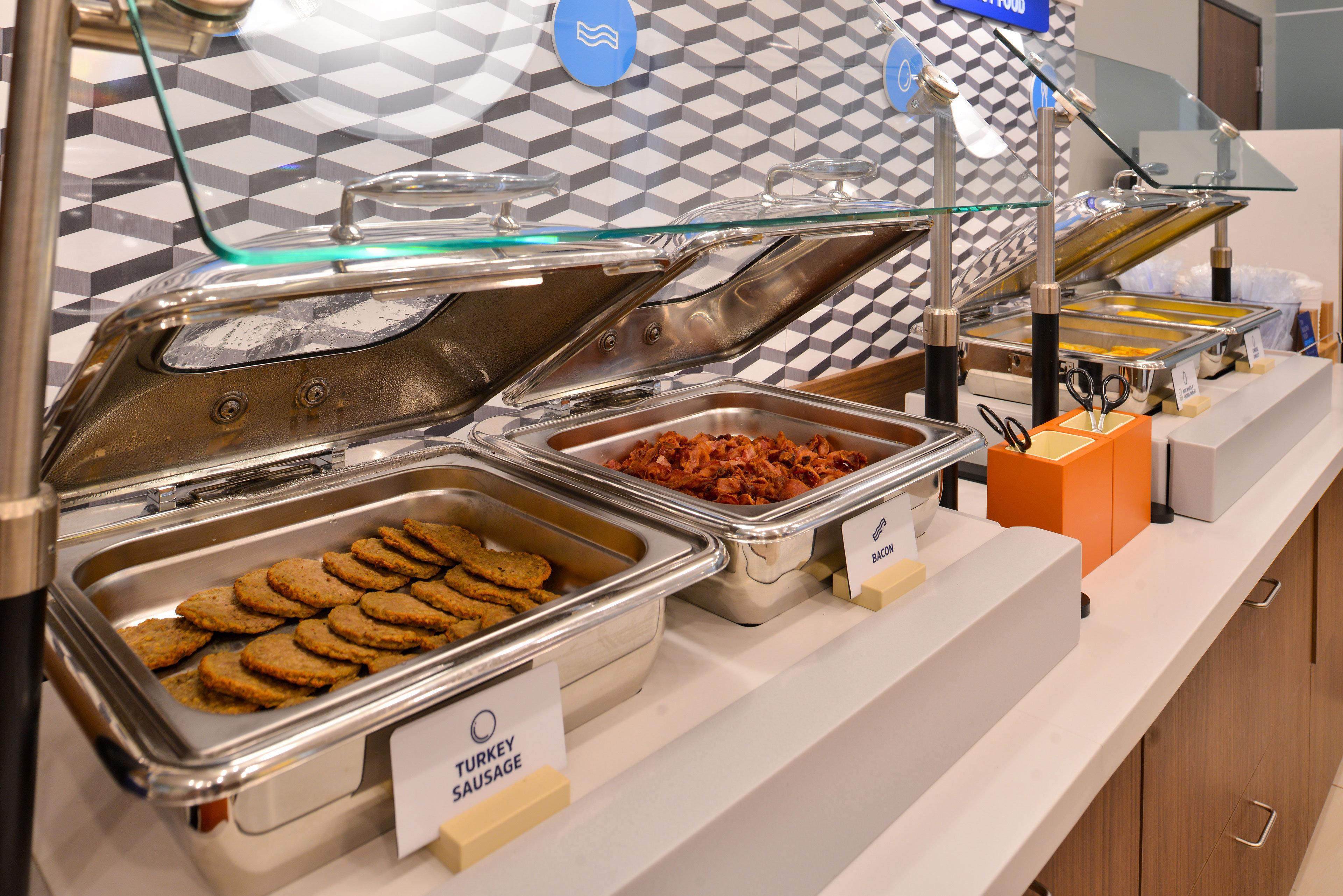 Holiday Inn Express Hotel & Suites Dublin By Ihg Esterno foto