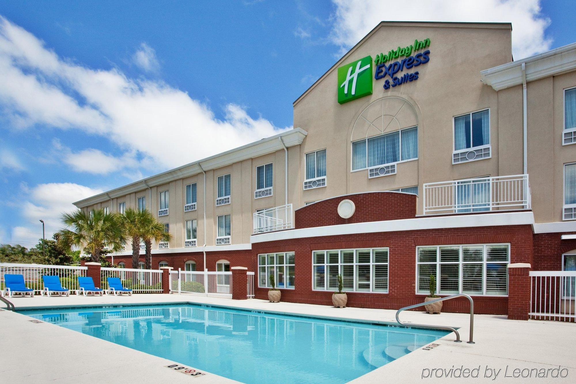 Holiday Inn Express Hotel & Suites Dublin By Ihg Esterno foto
